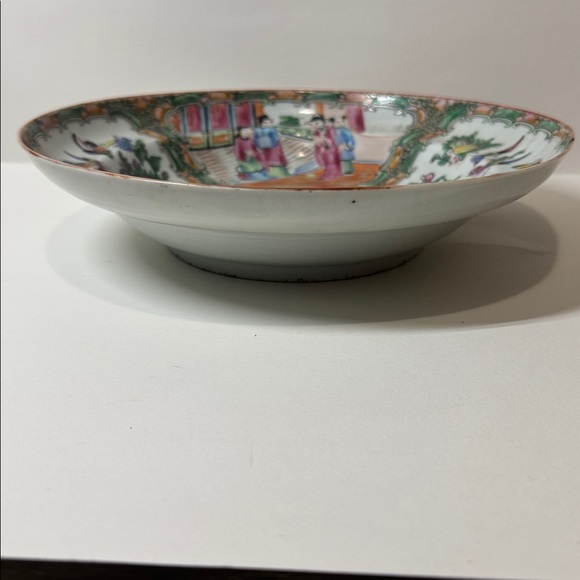 Antique 19th C. Chinese Famille Rose Medallion Porcelain Basin –Heavy Enamel 10" - Picture 2 of 6